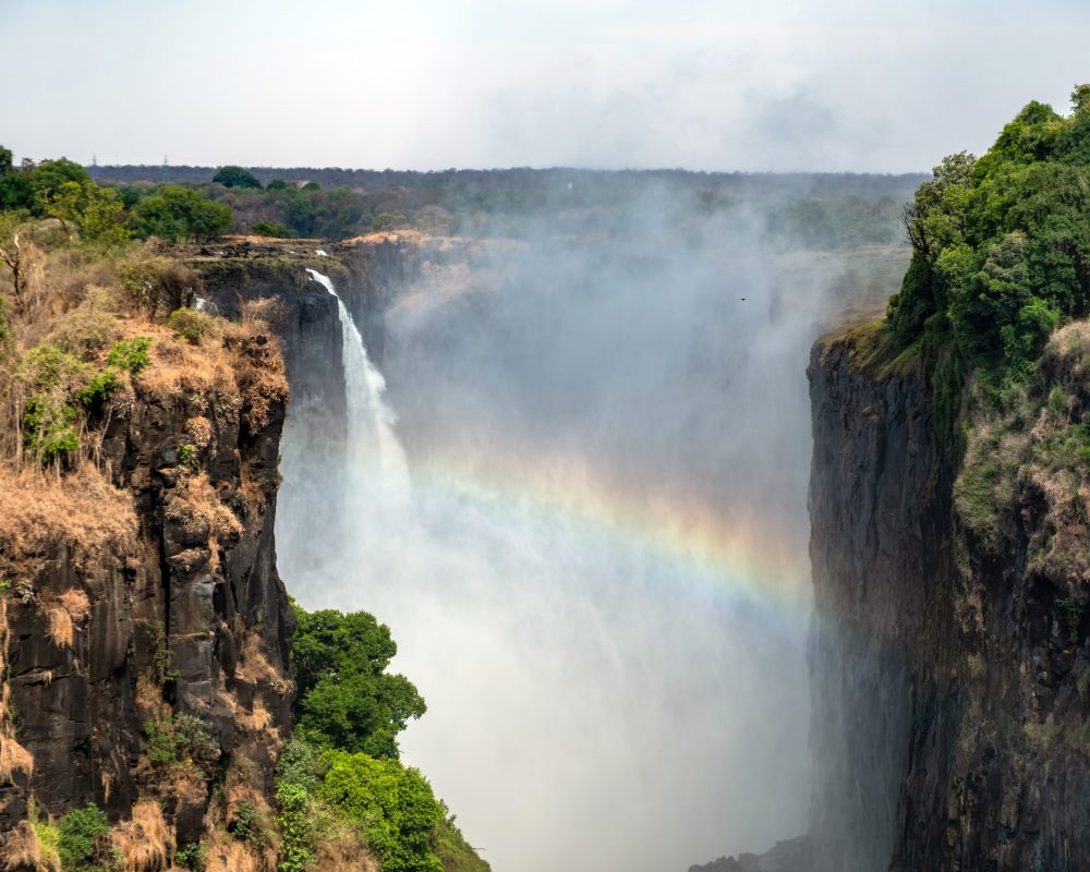 victoria-falls-waterfall-on-the-zambezi-river-bet-2025-07-07-01-42-33-utc